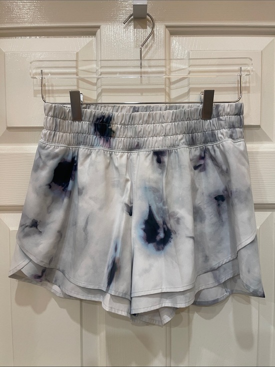 CALIA by Carrie Underwood Pants - CALIA- Women’s White Gray Tie-Dye Athletic Shorts S:S